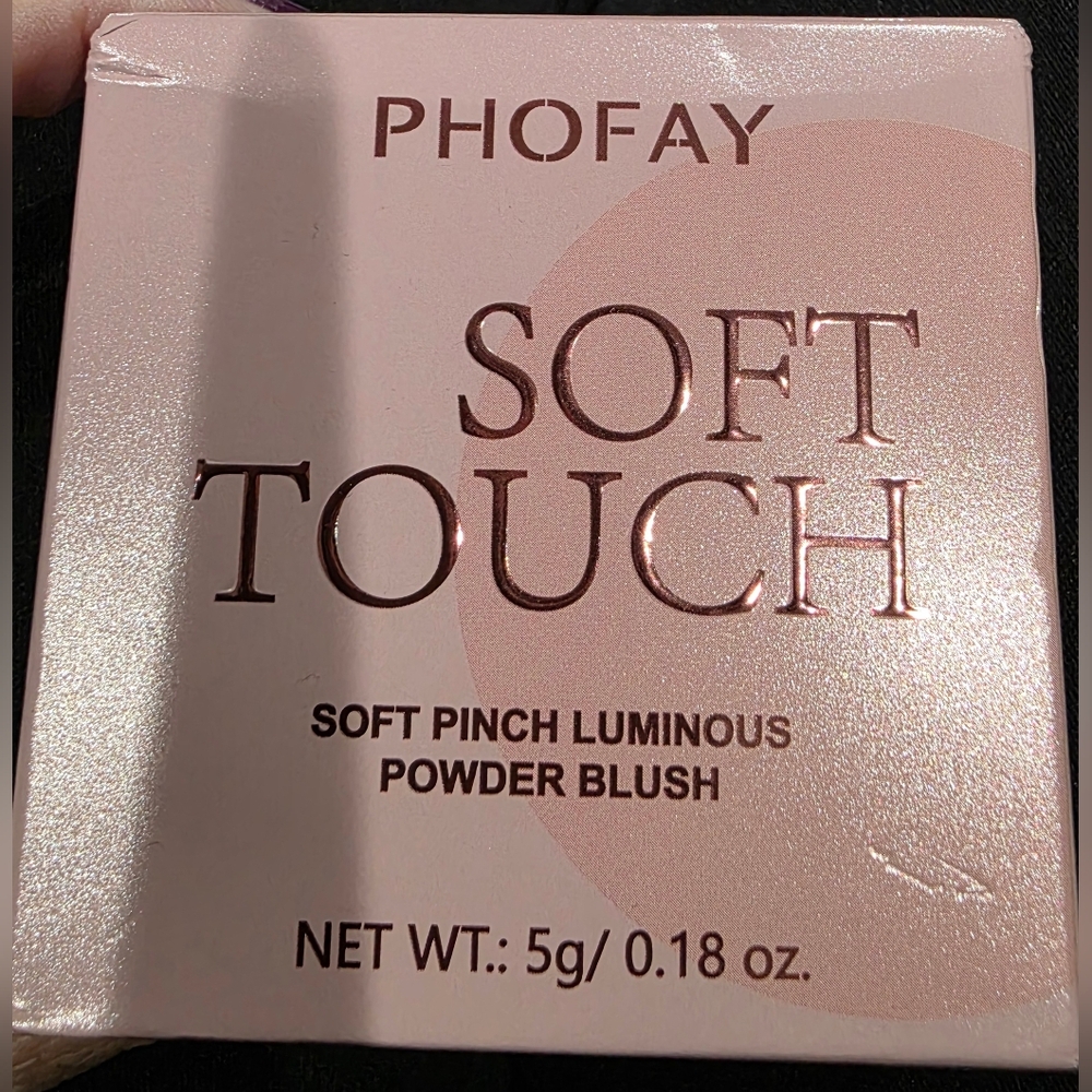 Soft Touch Luminous Powder Blush By Phofay